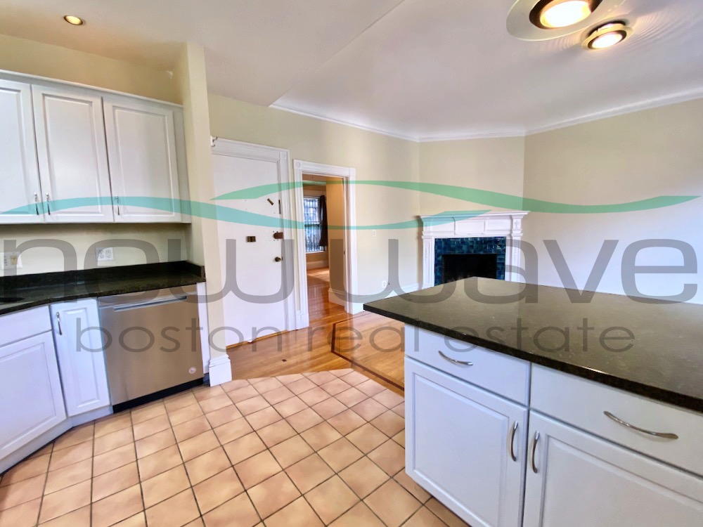 259 Beacon St, Back Bay