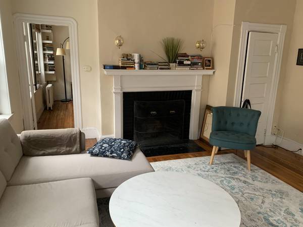 81 West Cedar St, Beacon Hill