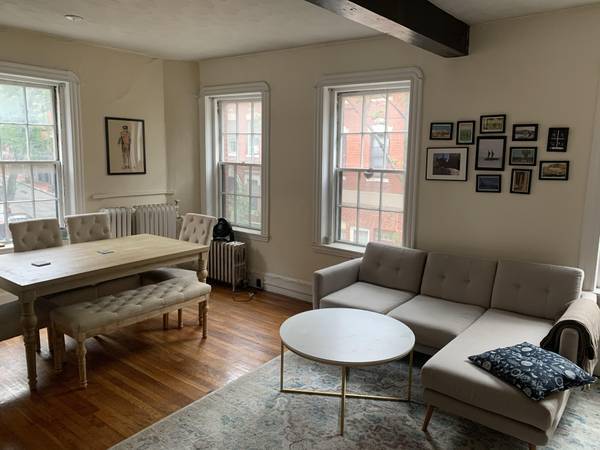 81 West Cedar St, Beacon Hill