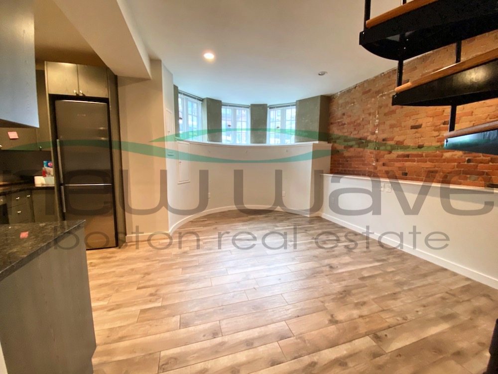 181 Saint Botolph, South End