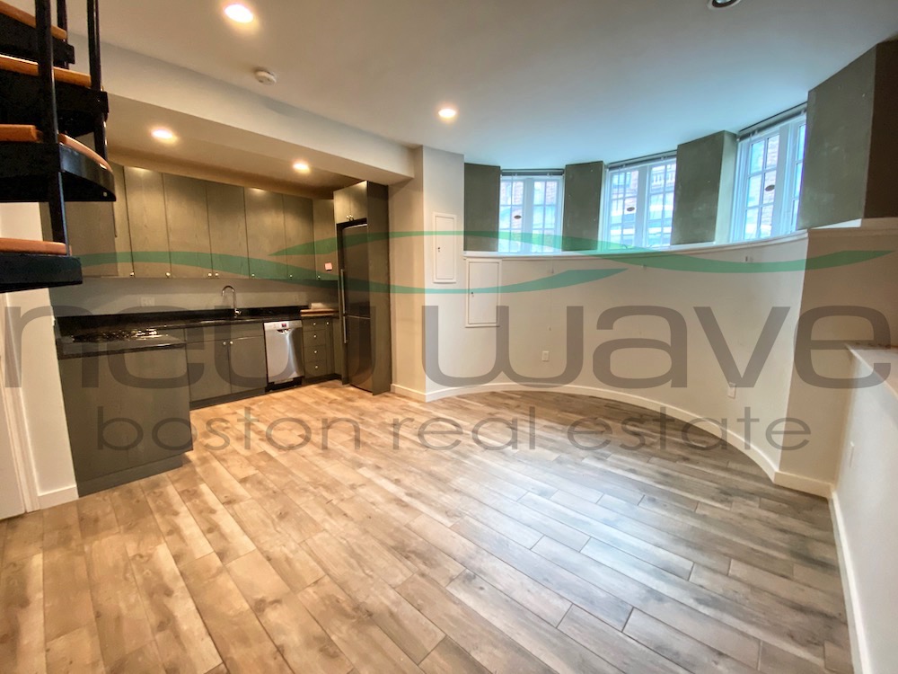 181 Saint Botolph, South End