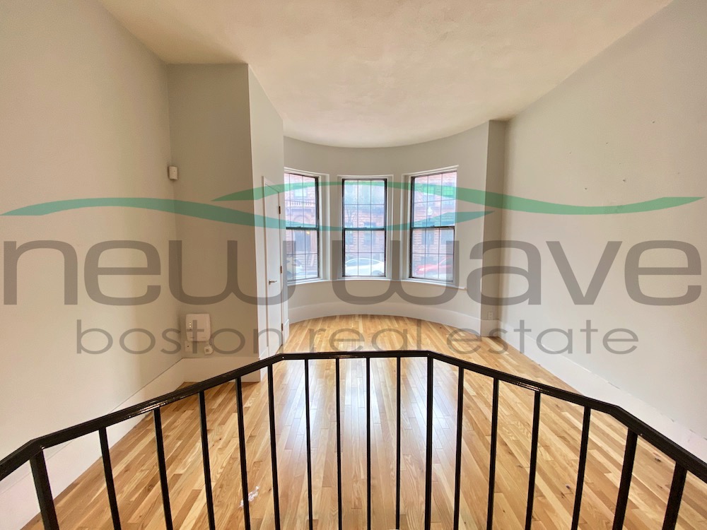 181 Saint Botolph, South End