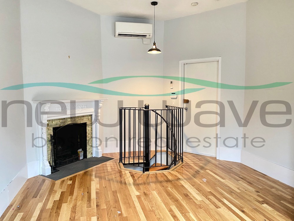 181 Saint Botolph, South End