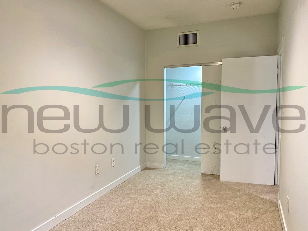 548 Columbus Ave, South End