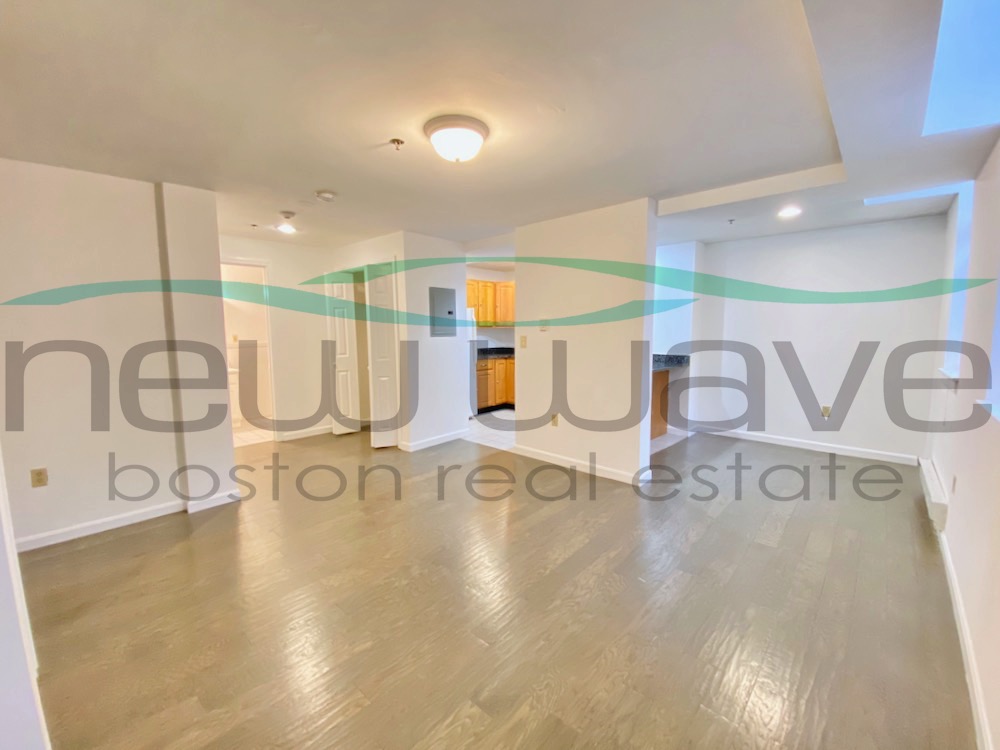 36 Queensberry St, Fenway