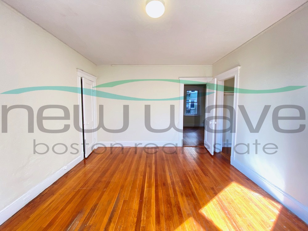 1167 Boylston St, Fenway