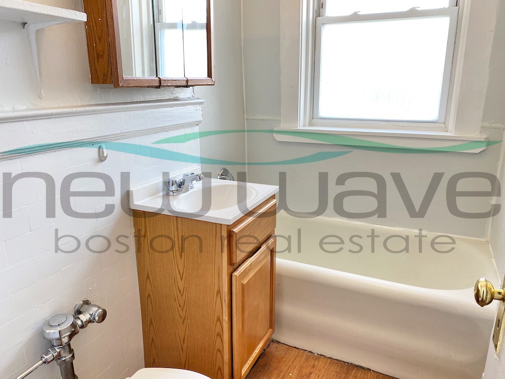 1167 Boylston St, Fenway