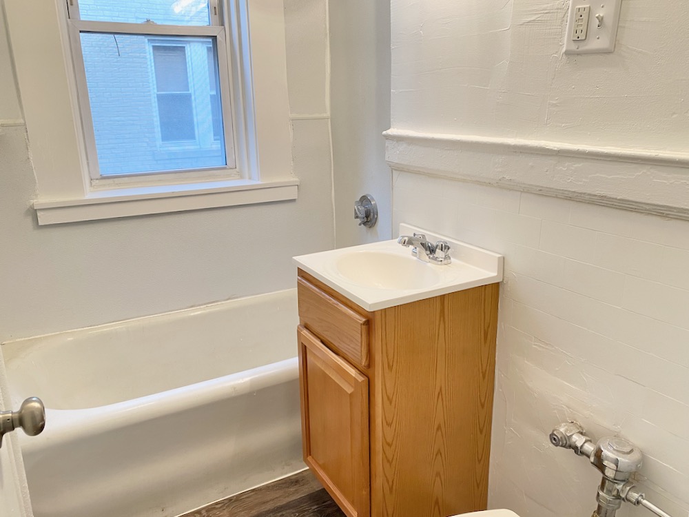 1171 Boylston St, Fenway