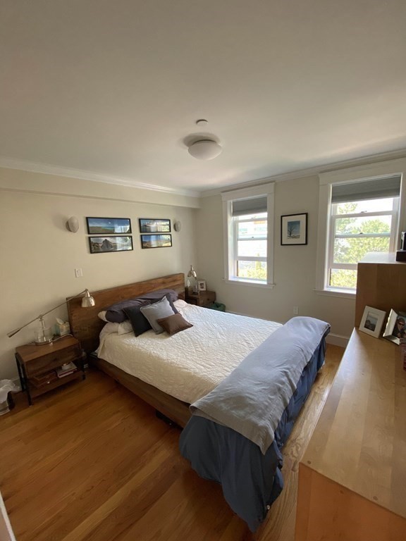 2 bed, 1 bath apartment for rent at 105 East Brookline St Unit 4, South End — photo 3 of 10