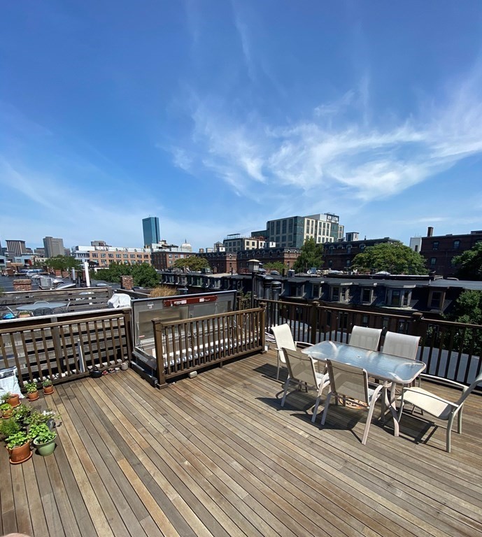 2 bed, 1 bath apartment for rent at 105 East Brookline St Unit 4, South End — photo 5 of 10
