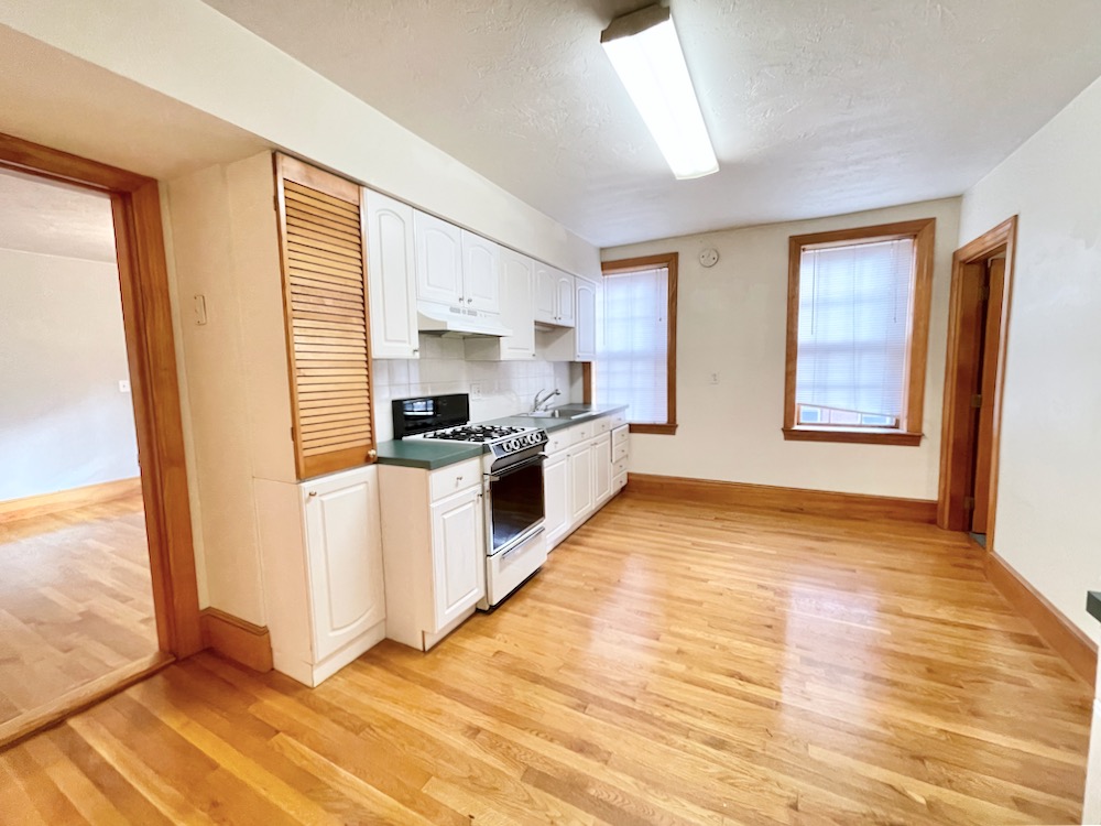 9 Winchester St, Back Bay