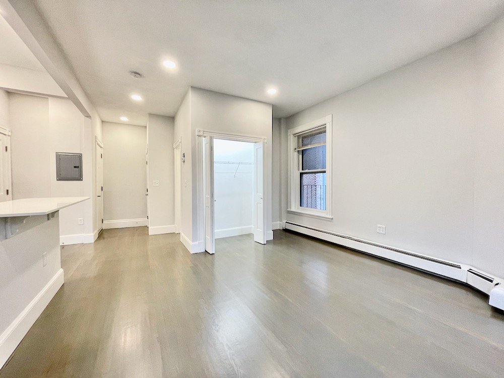 51 Massachusetts Ave, Back Bay