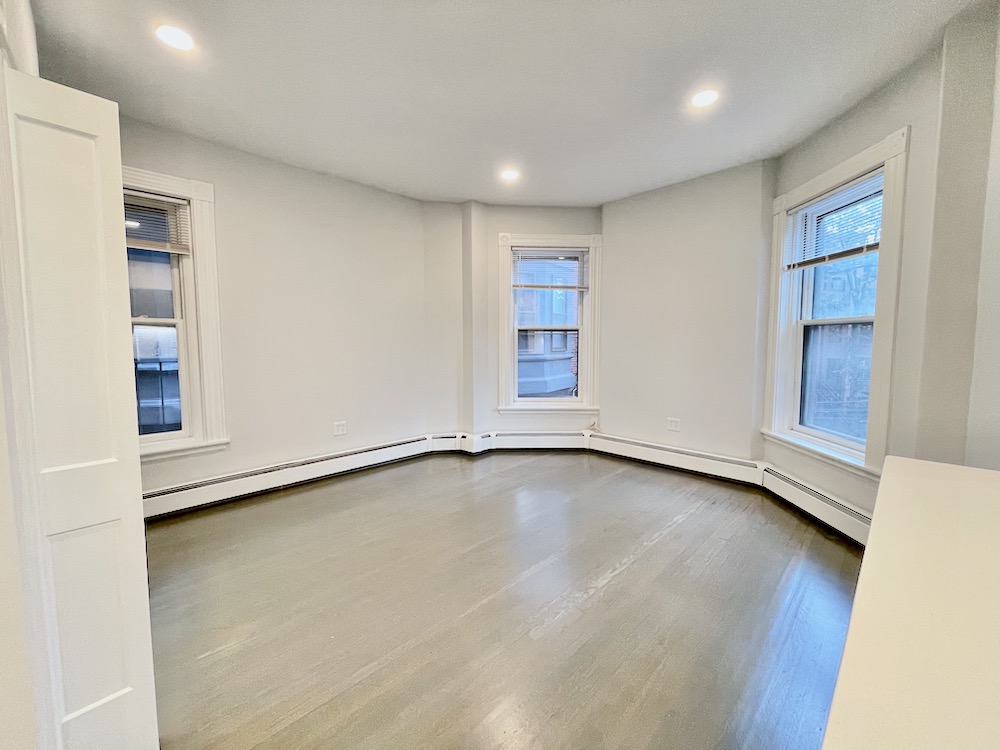 51 Massachusetts Ave, Back Bay