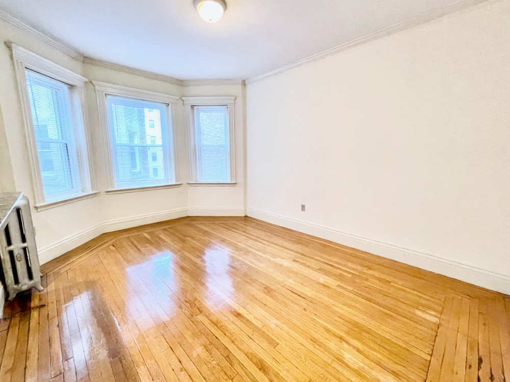 112 Jersey St, Fenway