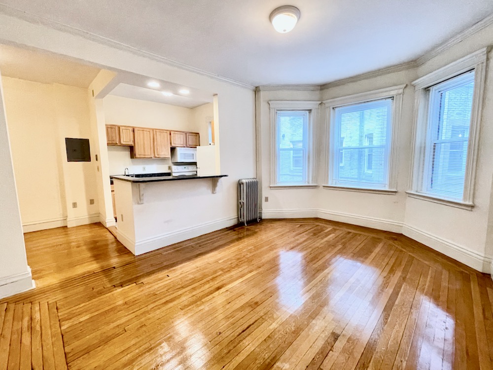 112 Jersey St, Fenway