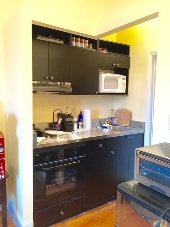 Studio bed, 1 bath apartment for rent at 14 Marlborough St Unit 501, Back Bay — photo 8 of 10