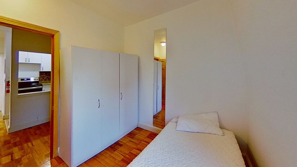 1 bed, 1 bath apartment for rent at 19 Boston St Unit 3, South Boston — photo 4 of 7