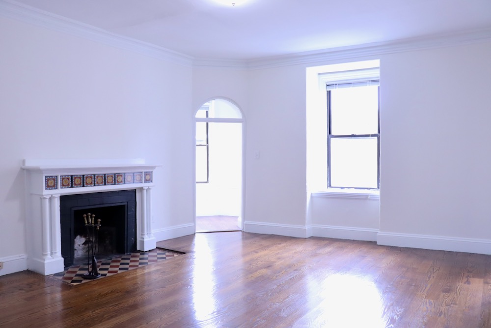 304 Berkeley St, Back Bay