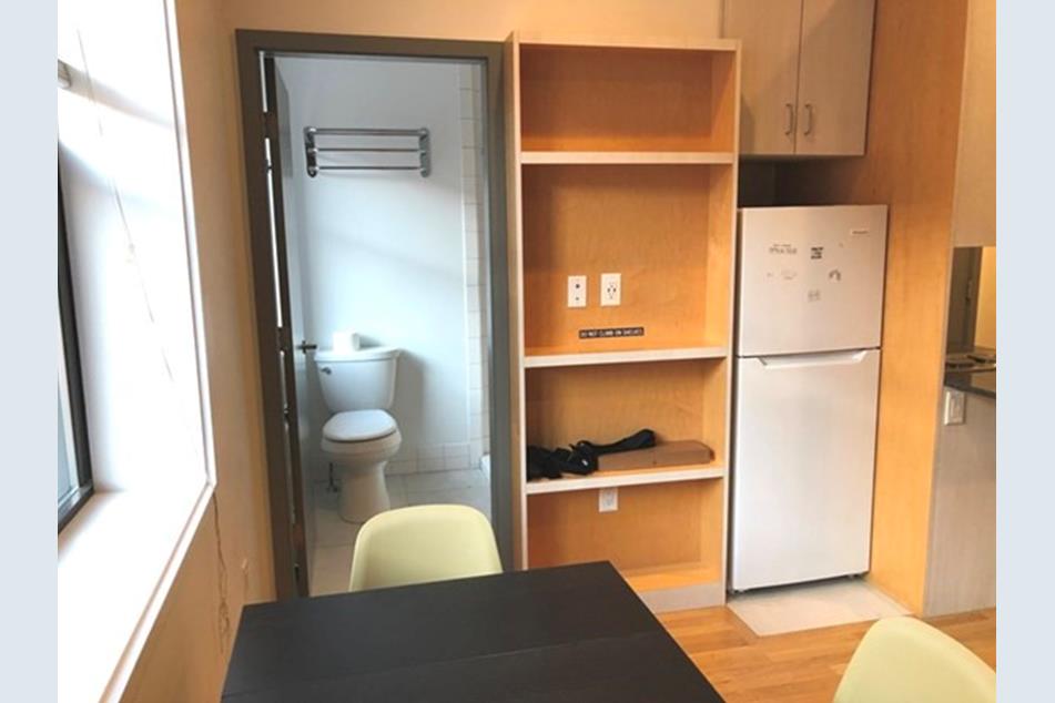 144 Bowdoin St, Beacon Hill