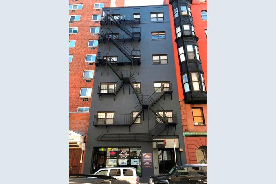 144 Bowdoin St, Beacon Hill