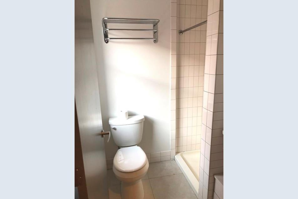 144 Bowdoin St, Beacon Hill