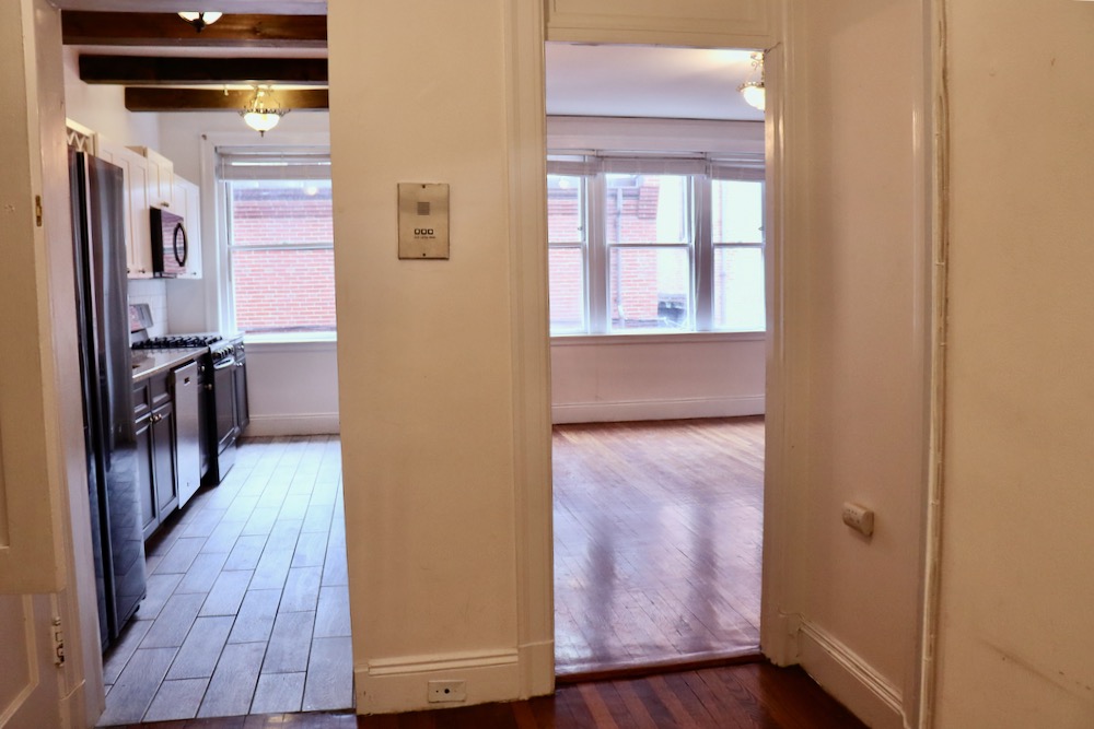 1 bed, 1 bath apartment for rent at 6 Marlborough St Unit 3B, Back Bay — photo 2 of 17