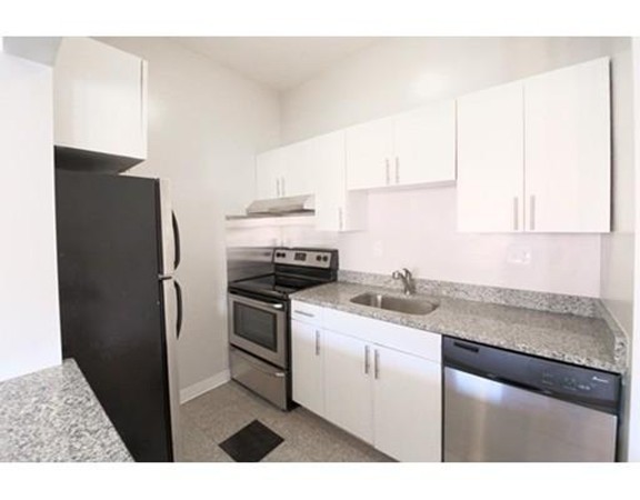 469 Massachusetts Ave, South End