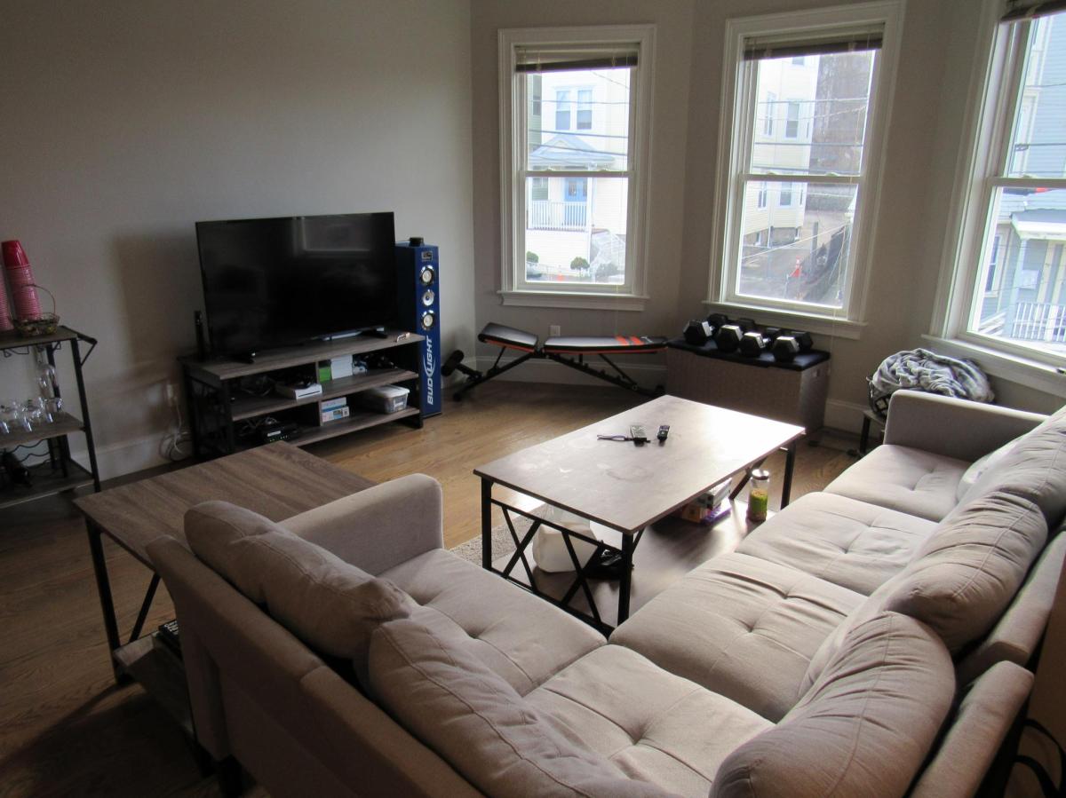 50 Calumet St, Mission Hill