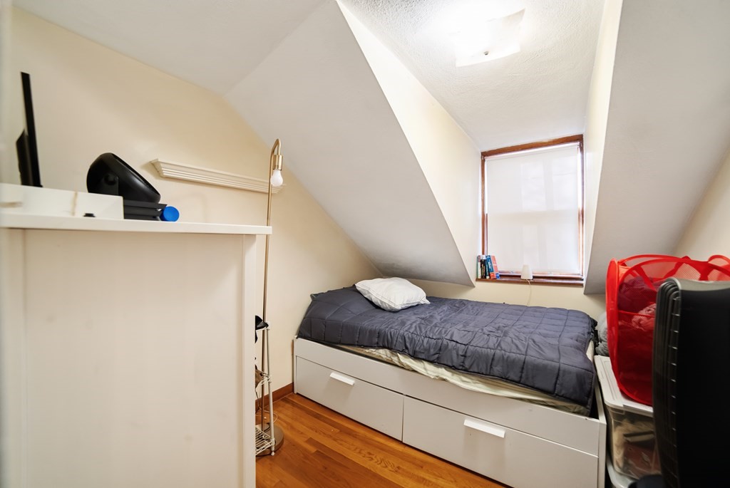 2 bed, 1 bath apartment for rent at 248 Shawmut Ave Unit 4, South End — photo 5 of 9