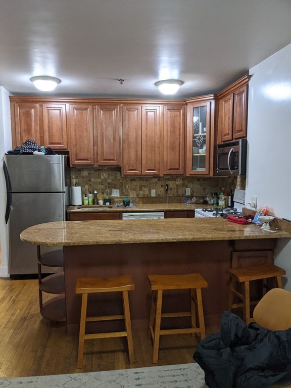 3 bed, 1 bath apartment for rent at 443 Shawmut Ave Unit 1, South End — photo 6 of 13