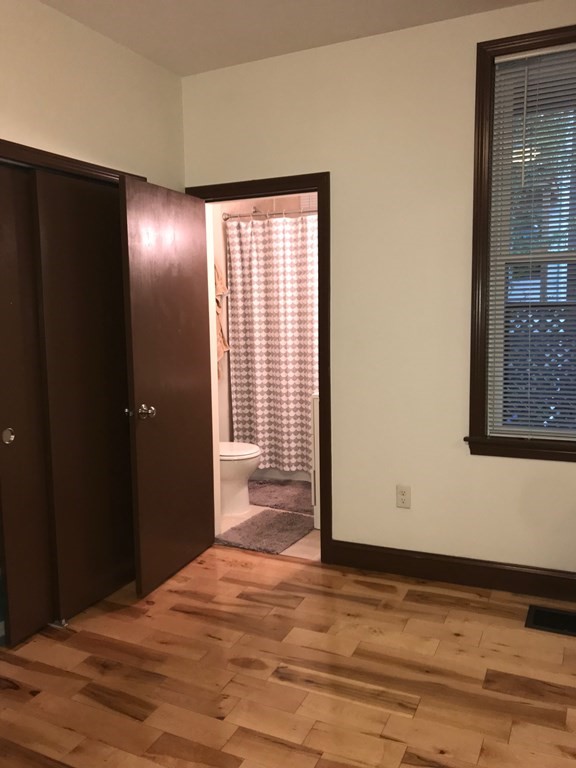 1 bed, 1 bath apartment for rent at 478 East 7th St Unit 1, South Boston — photo 8 of 9