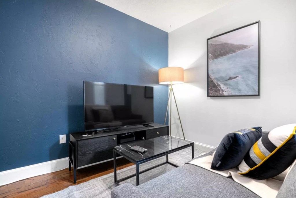 2 bed, 1 bath apartment for rent at 164 Endicott St Unit 2, North End — photo 6 of 13