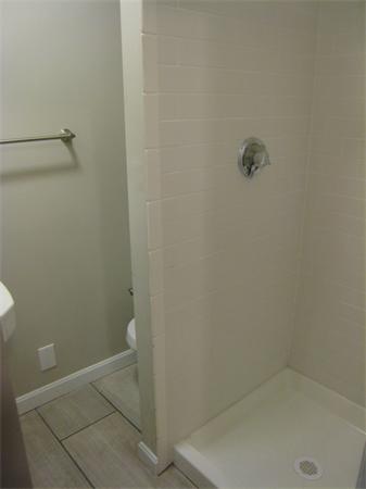 4 bed, 2 bath apartment for rent at 164 Endicott St Unit 1, North End — photo 13 of 14
