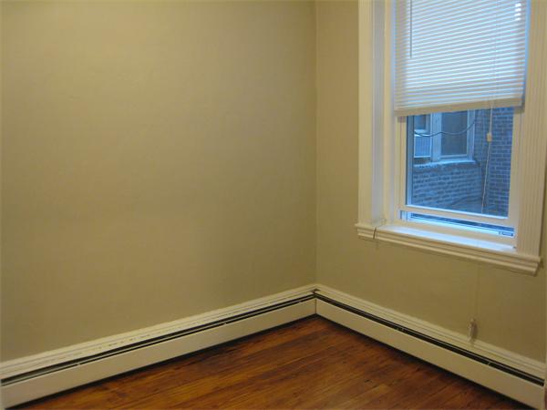 4 bed, 2 bath apartment for rent at 164 Endicott St Unit 1, North End — photo 8 of 14