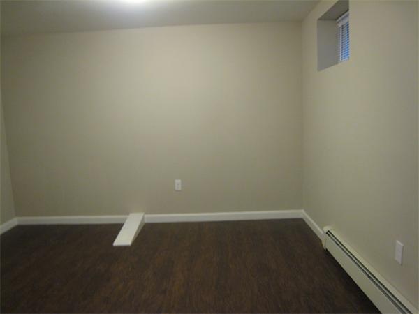 4 bed, 2 bath apartment for rent at 164 Endicott St Unit 1, North End — photo 4 of 14