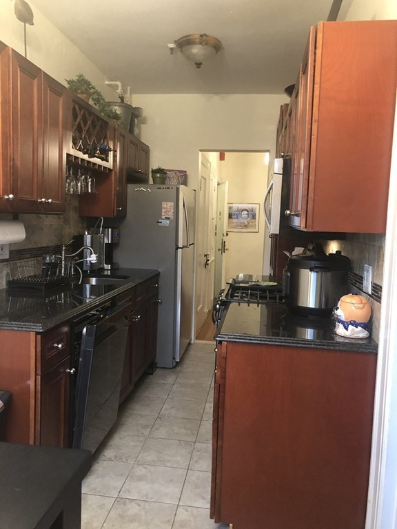 1 bed, 1 bath apartment for rent at 6 Marlborough St Unit 4D, Back Bay — photo 5 of 9