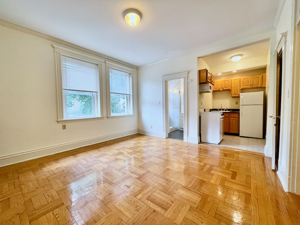 40 Queensberry St, Fenway