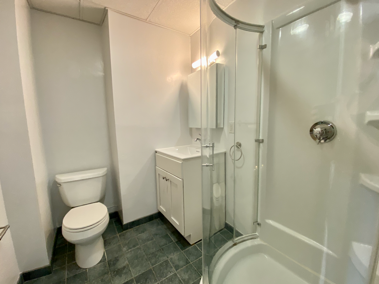 Studio bed, 1 bath apartment for rent at 371 Commonwealth Ave Unit 407, Back Bay — photo 6 of 6