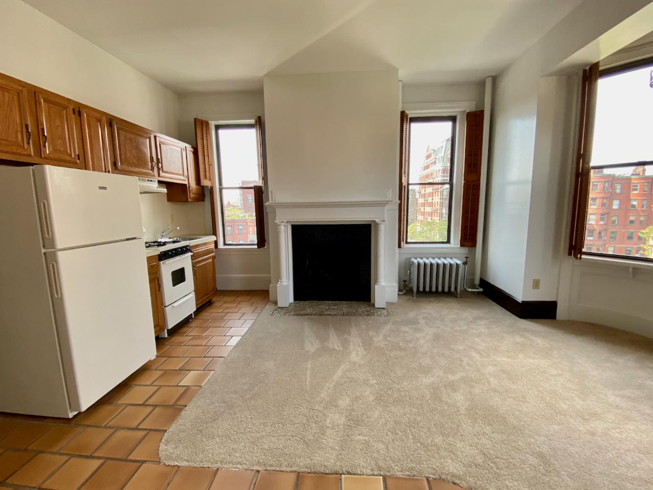 1 bed, 1 bath apartment for rent at 371 Commonwealth Ave Unit 501, Back Bay
