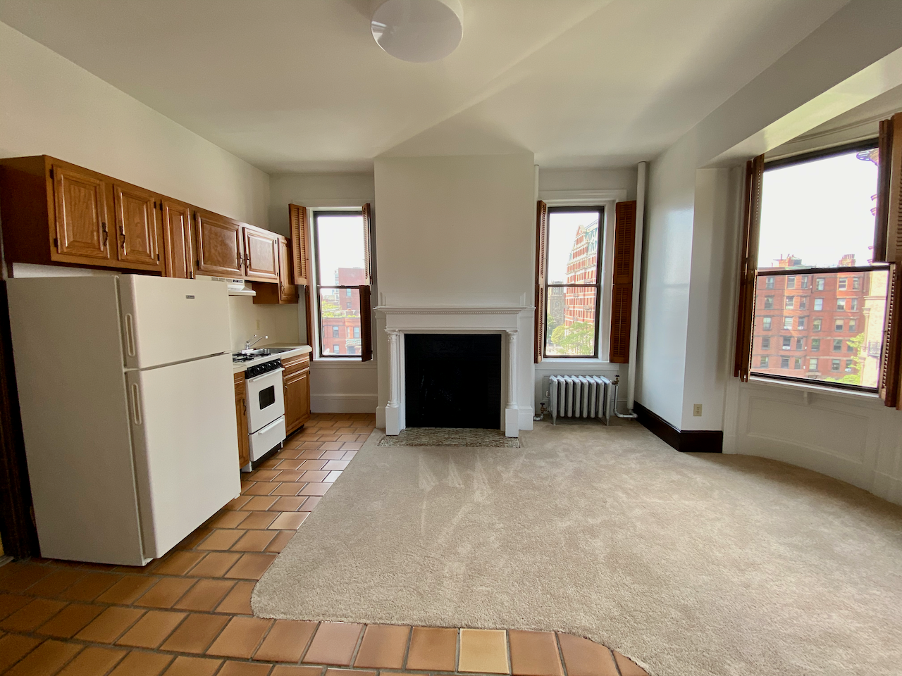 1 bed, 1 bath apartment for rent at 371 Commonwealth Ave Unit 501, Back Bay — photo 2 of 12