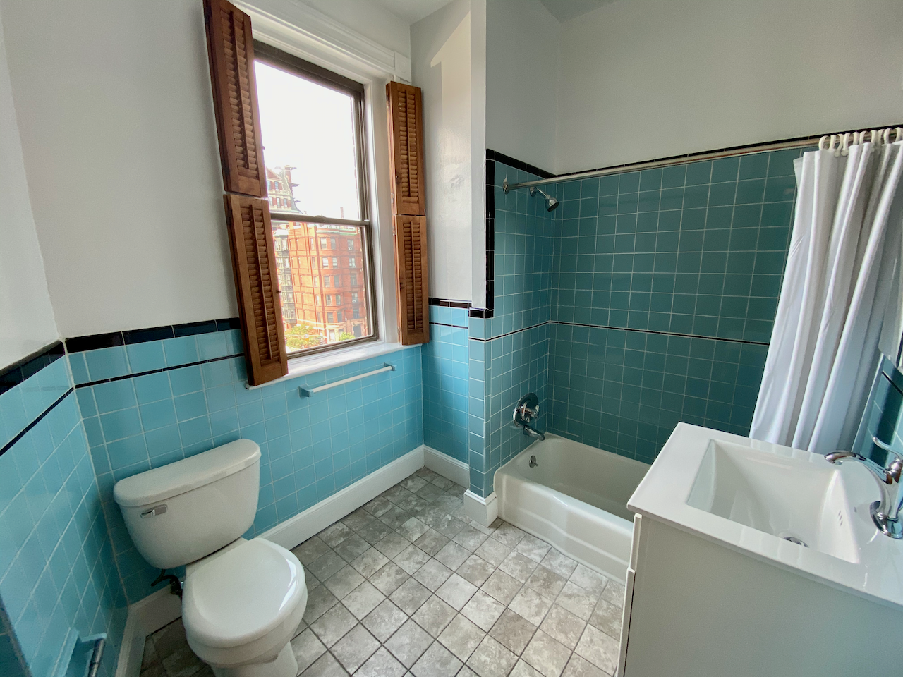 1 bed, 1 bath apartment for rent at 371 Commonwealth Ave Unit 501, Back Bay — photo 5 of 12