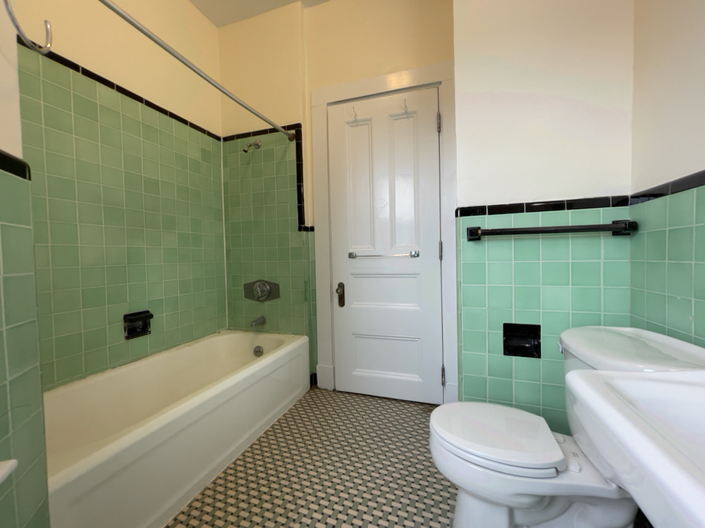 504 Beacon St, Back Bay