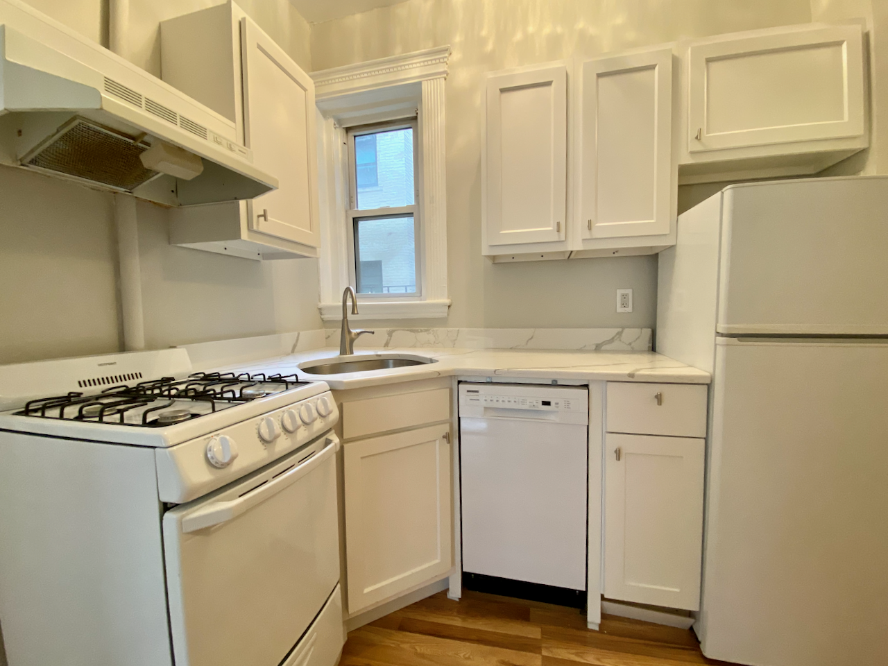 38 Hemenway St, Fenway