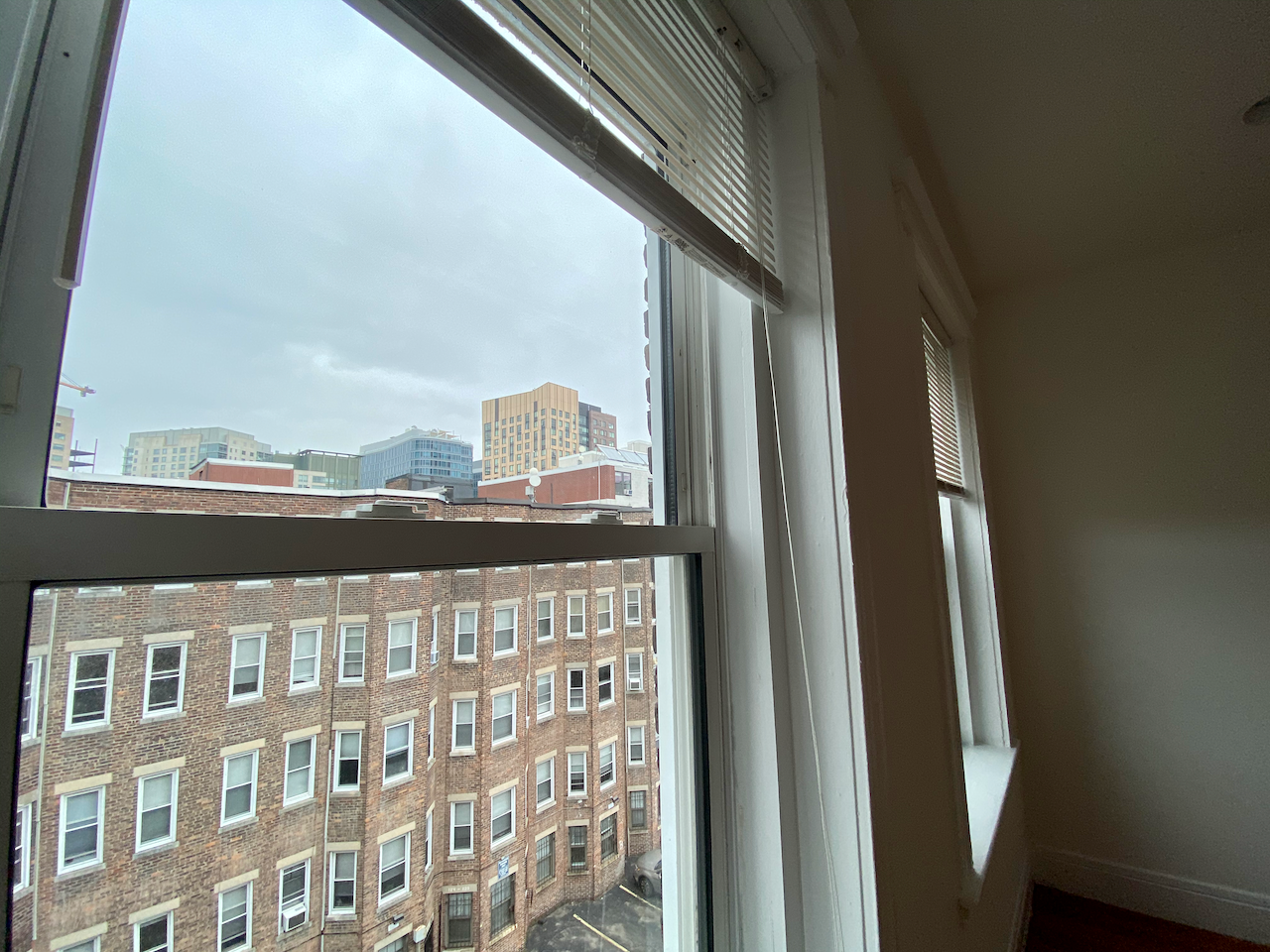 107 Queensberry St, Fenway