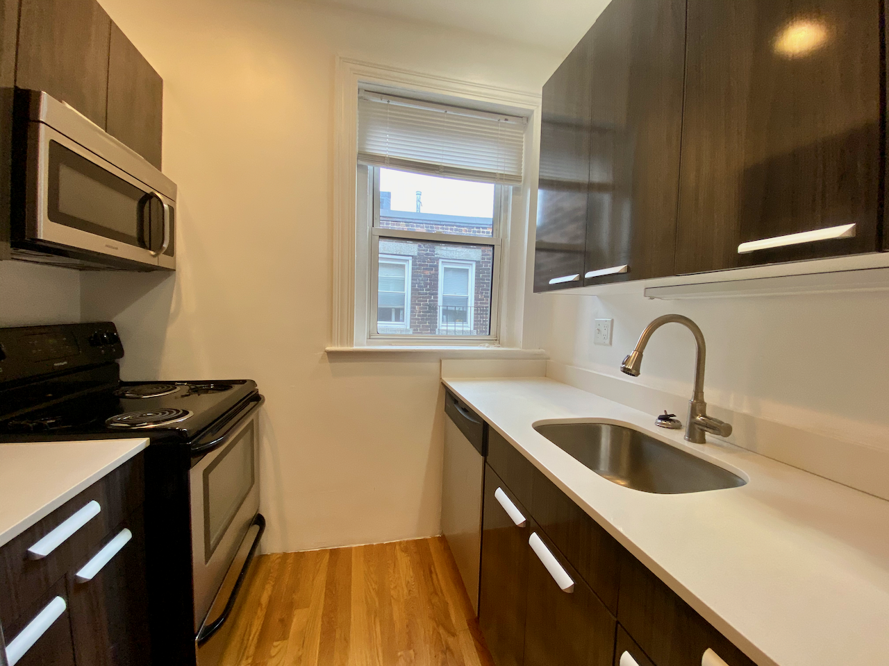 107 Queensberry St, Fenway