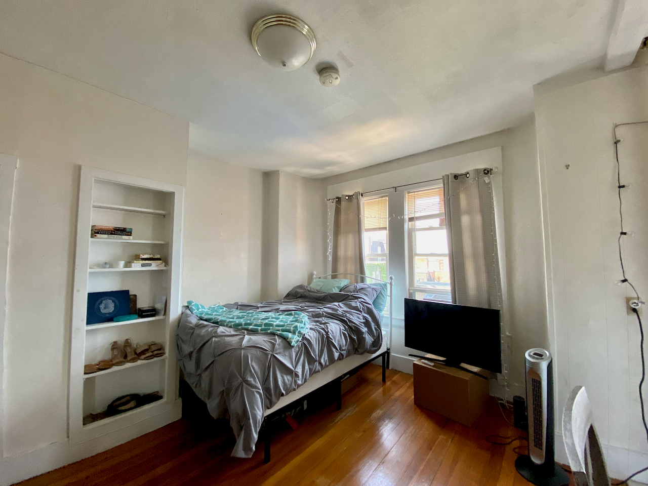 108 Myrtle St, Beacon Hill