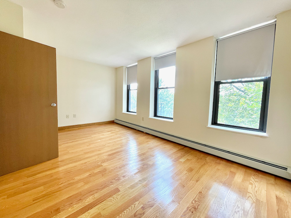 395 Massachusetts Ave, South End