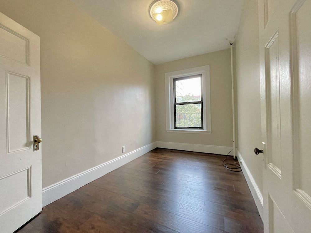 196 Saint Botolph St, Back Bay