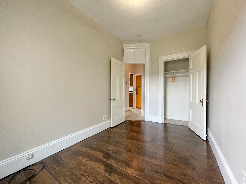 196 Saint Botolph St, Back Bay