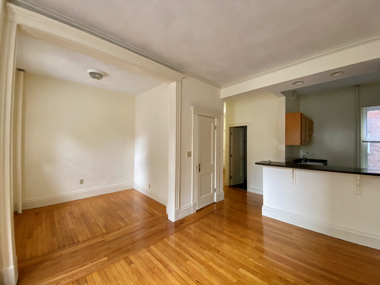 15 Queensberry St, Fenway